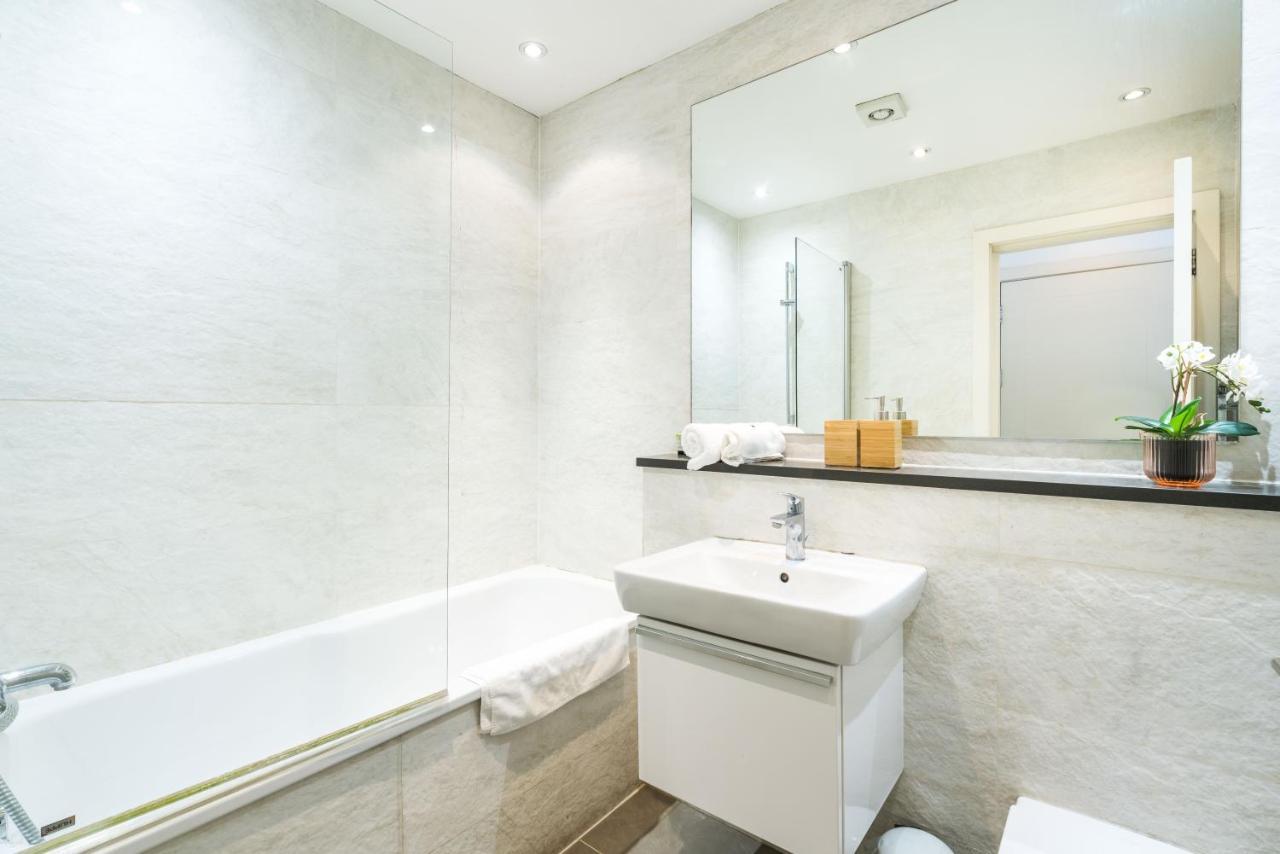 Spacious 2 Bedroom / Earls Court / Kensington London Exterior photo